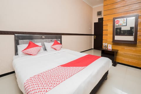 Deluxe Double Room | Free WiFi, bed sheets