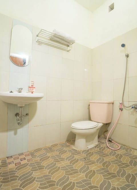 Deluxe Double Room | Bathroom | Shower