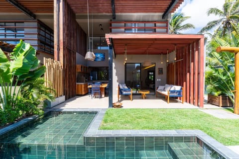 Deluxe Villa | Pool | Indoor pool, outdoor pool