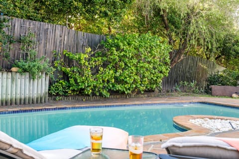 Villa | 5 bedrooms, Internet