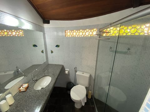 Standard Bungalow, Sea View | Bathroom | Shower, hair dryer, towels, soap