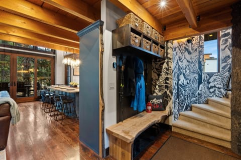 "We loved every minute of our stay at this awesome property. It was clean, well furnished, and attention to detail could be seen everywhere, but the icing on the cake was the location. Magical." - Diane O.