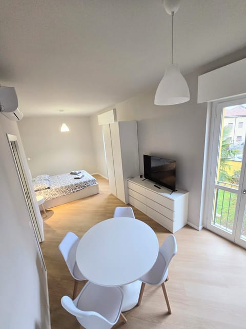 40-inch LCD TV with cable channels