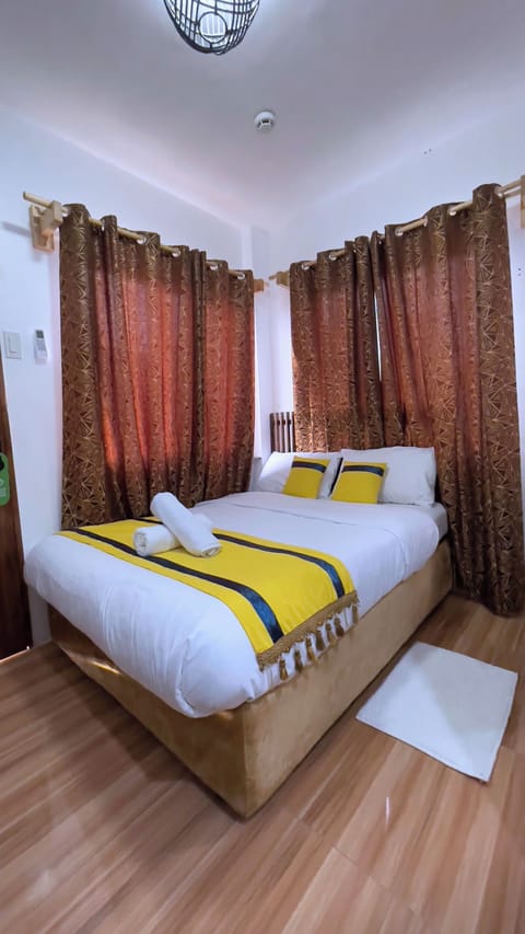 Standard Double Room | Free WiFi