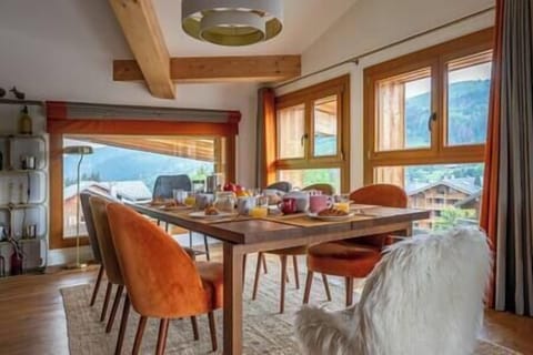 Les Or\xE9ades - Penthouse Duplex