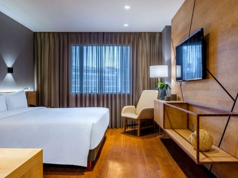 Premium Room, 1 Queen Bed | View from room