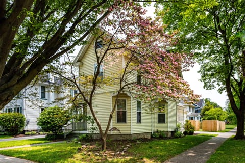 House, 3 Bedrooms | Exterior