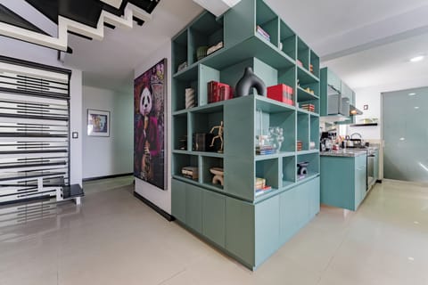 Apartment, 4 Bedrooms, Terrace, City View | In-room safe, iron/ironing board, free WiFi