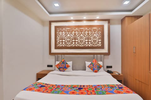 Executive Room | Egyptian cotton sheets, premium bedding, in-room safe, free WiFi