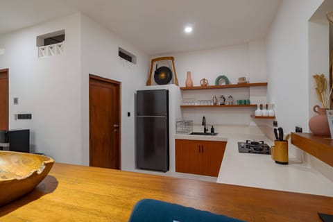 Basic Villa | Private kitchen | Fridge, microwave, stovetop, electric kettle