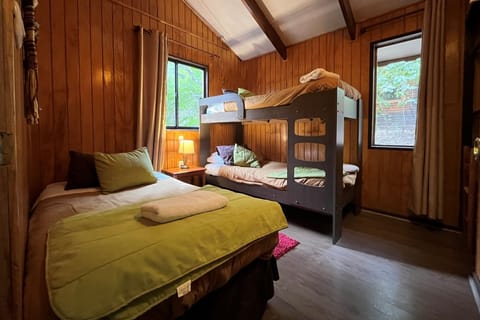 Family Cabin, Garden View | Free WiFi