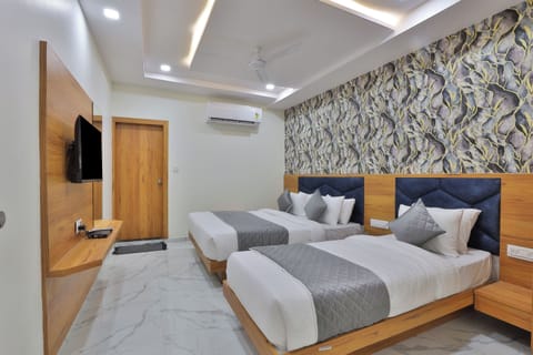 Deluxe Triple Room | View from room