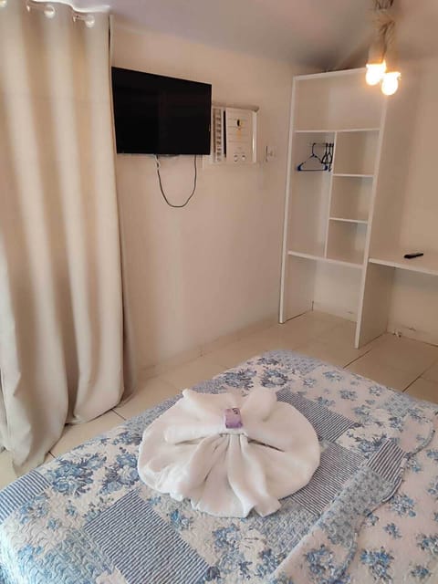 Standard Double Room | Free WiFi, bed sheets