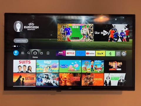 Soundproofing, iron/ironing board, free WiFi, bed sheets