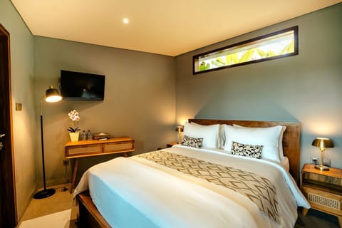 Deluxe Room | Desk, free WiFi, bed sheets