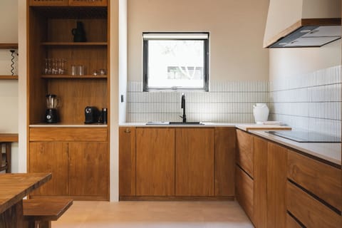 Deluxe Villa, 1 Bedroom, Non Smoking, Air conditioning | Private kitchen | Coffee/tea maker, toaster, rice cooker, blender