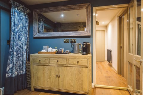 Whooper Cottage with Hot Tub | Living area | TV