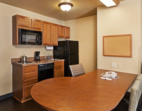 Suite, 1 Bedroom | In-room safe, desk, iron/ironing board, rollaway beds