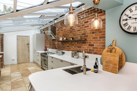 House, Garden View | Private kitchen