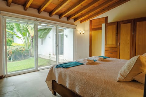 Standard Room, Garden View | Free WiFi