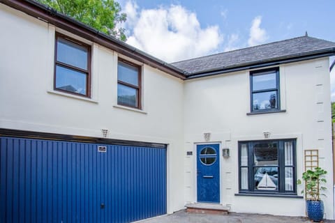 The Cottage - 2 Bedroom Cottage - Tenby (23692)