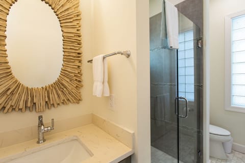 Classic Studio | Bathroom