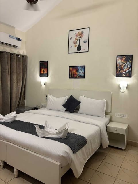 Deluxe Double Room | Free WiFi