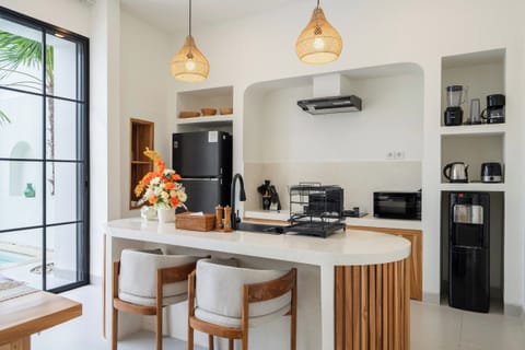 Villa, 3 Bedrooms, Ocean View | Private kitchenette