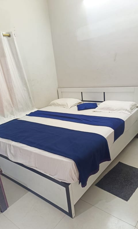 Deluxe Double Room | Soundproofing, free WiFi, bed sheets