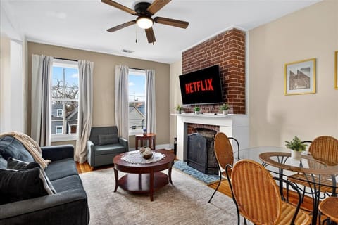 Living Room 2: Inviting living room with cozy furnishings and a calming atmosphere.
