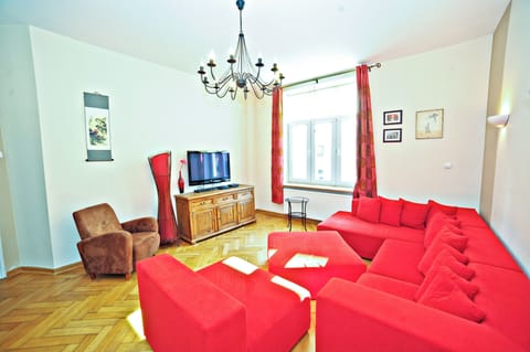 Comfort Apartment | Iron/ironing board, free WiFi