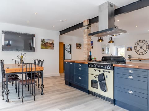 Kitchen | The Barn, Ashbourne