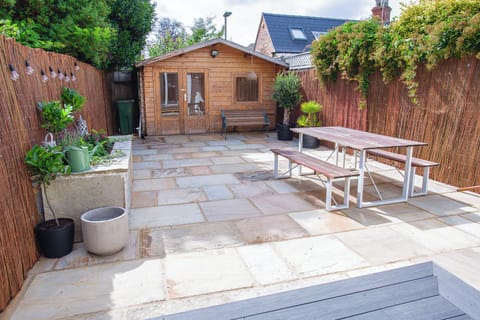 House | Terrace/patio