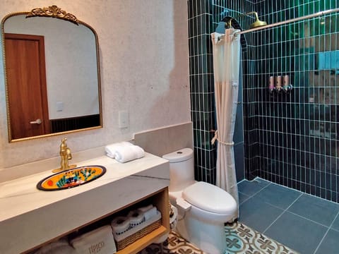 Standard Double Room, 1 Queen Bed, Garden View | Bathroom | Shower, hair dryer, bathrobes, bidet