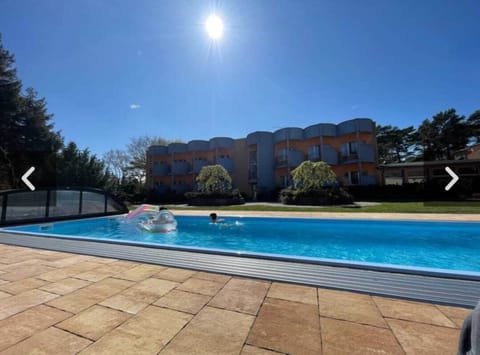 House | Pool | Outdoor pool