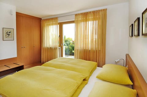 Apartment | 2 bedrooms, individually furnished, bed sheets