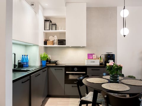 Apartment | Private kitchen | Electric kettle, toaster, highchair