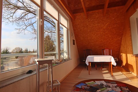 Apartment | Game room