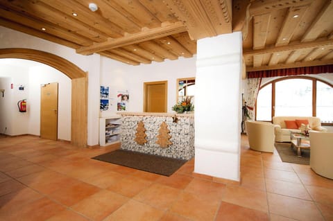 Apartment | Living room