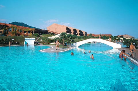 Apartment | Pool | Outdoor pool