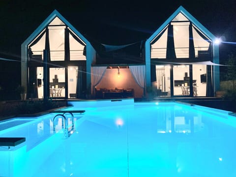 House | Pool | Outdoor pool