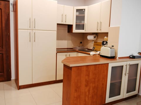 Apartment | Private kitchen | Highchair