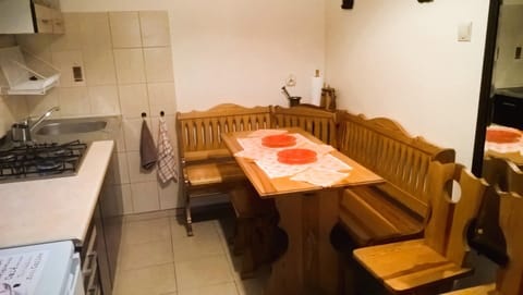 House | Private kitchen | Electric kettle, toaster