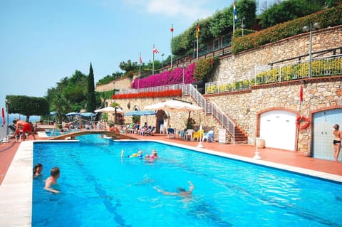 Apartment | Pool | Outdoor pool