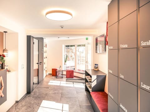 Property, Furniture, Cabinetry, Houseplant, Building, Picture Frame, Plant, Flooring, Couch