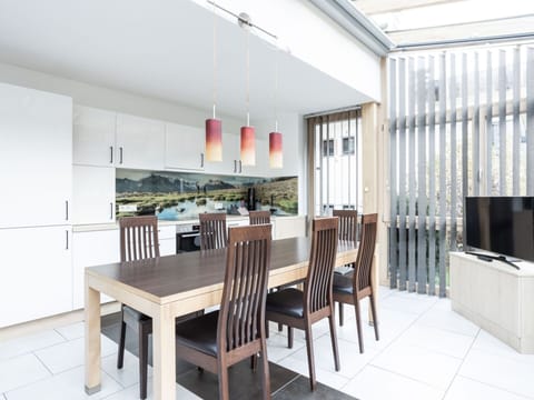 Plant, Furniture, Wood, Porch, Shade, Road Surface, Outdoor Furniture, Building, Chair, Interior Design