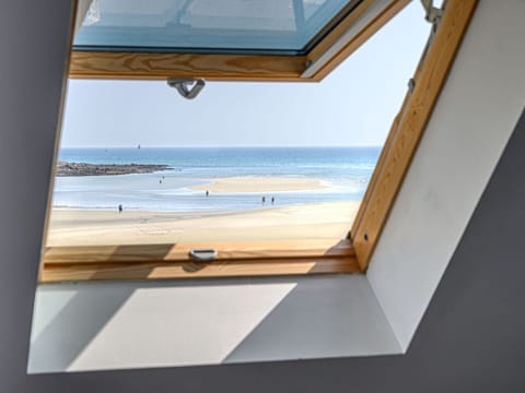 Water, Sky, Building, Azure, Wood, Beach, Shade, Window, House, Coastal And Oceanic Landforms