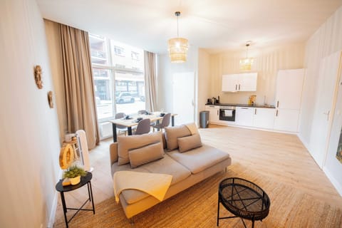 Apartment | Living area