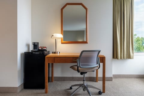 Standard Room, Non Smoking | Desk, laptop workspace, blackout drapes, iron/ironing board