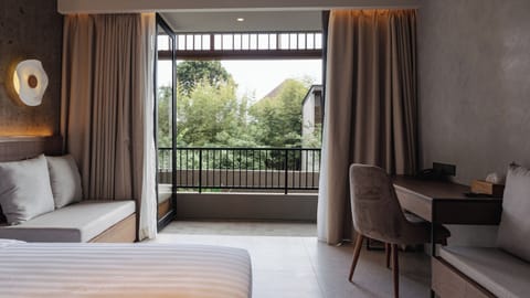 Minibar, in-room safe, desk, blackout drapes